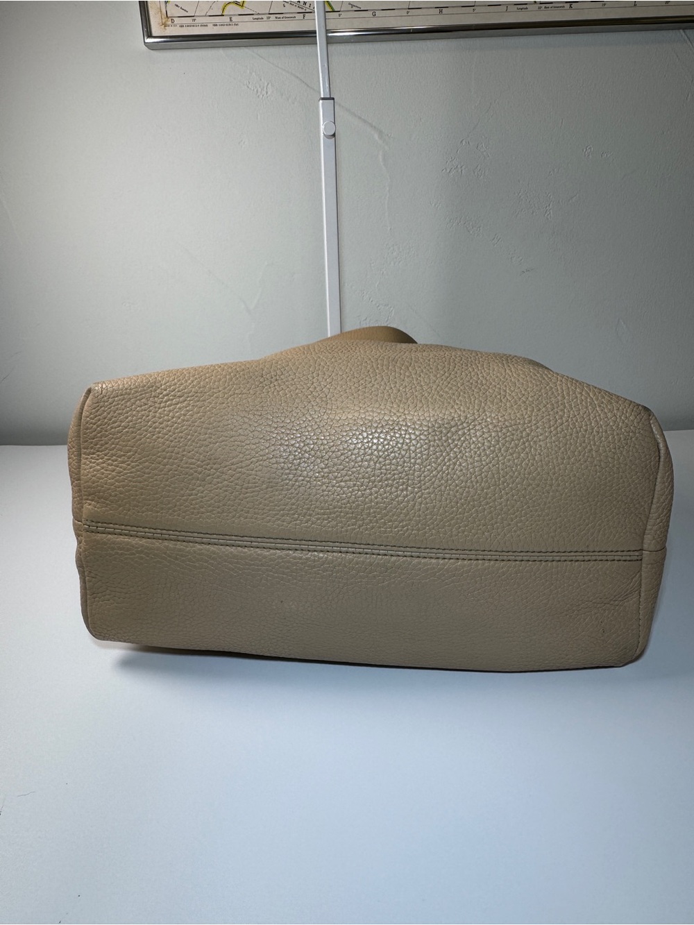 1 - Burberry Medium Cale Blush/Neutral Leather Hobo Bag - Picture 4 of 16